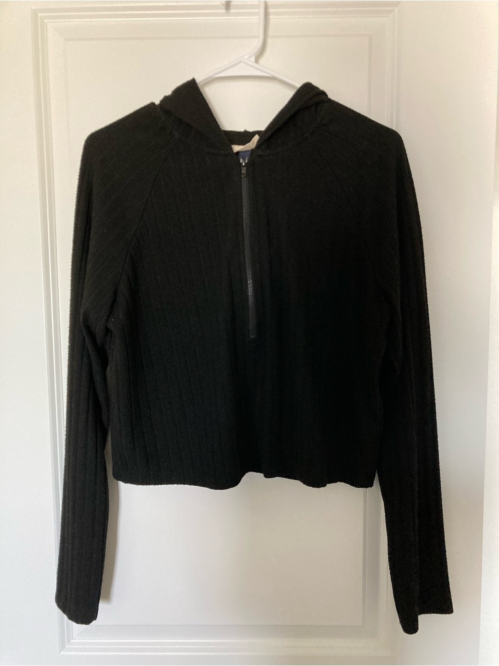 Universal Thread Black Hooded Half-Zip Ribbed Top